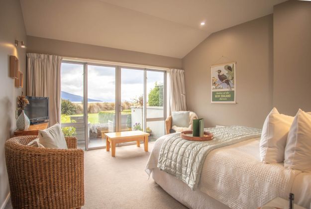 Franklin Room | Dunluce Boutique Accommodation | Fiordland | Te Anau